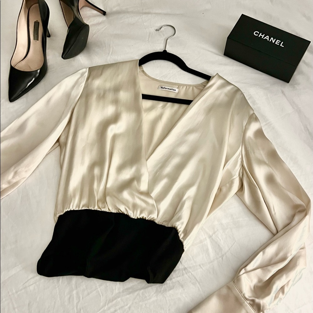 {reformation} silk v-neck blouse bodysuit.